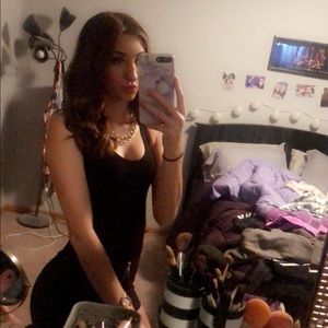 Meet your Posher, Kaylie